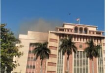 MP News : भोपाल में मंत्रालय में तीसरी मंजिल आग का तांडव, 4 दमकल मौके पर
