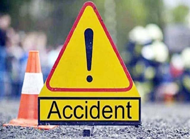 Betul Accident News: बोलेरो ने स्‍कूटी को मारी टक्‍कर, दुर्घटना में दो घायल